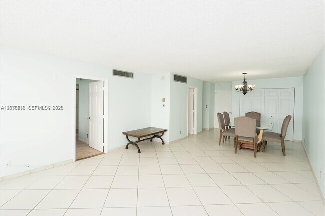 6770 Indian Creek Dr Unidad 6G