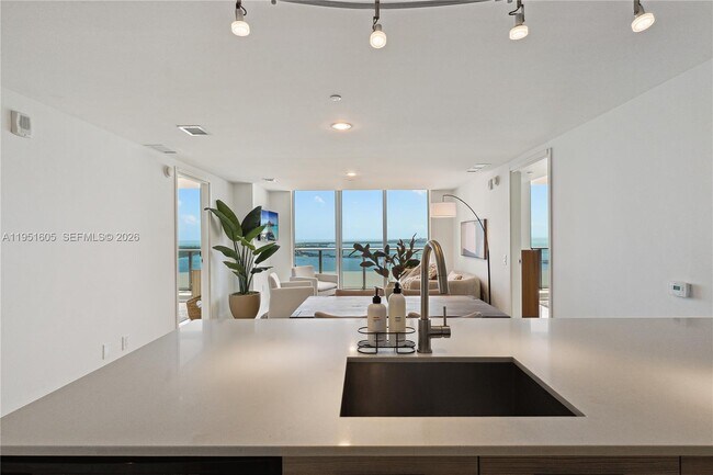 Photo - 1300 Brickell Bay Dr Unit 3604