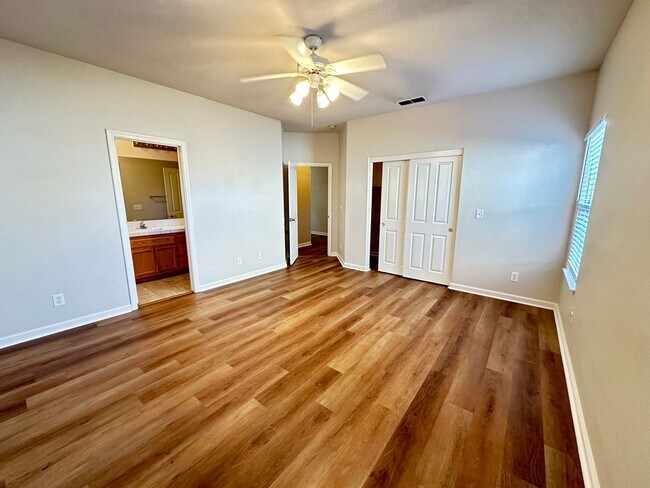 Photo - 1776 Tuscany Dr