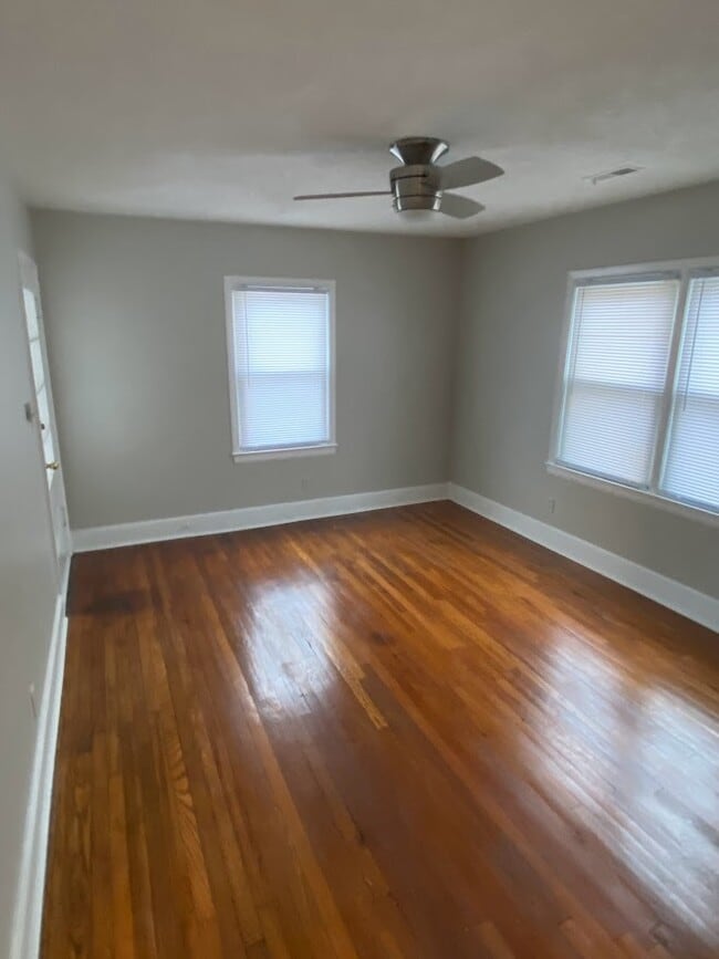 Photo - 4309 Hewitt St