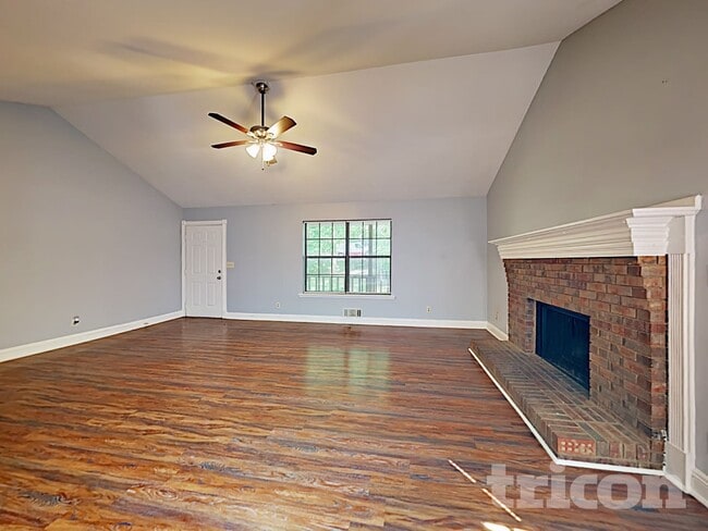 Photo - 4807 Alpine Dr SW