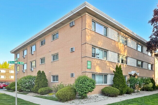 37 Rockford Ave.