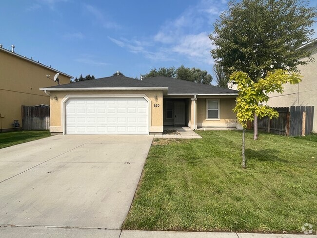 Building Photo - 620 Syringa Pl Rental