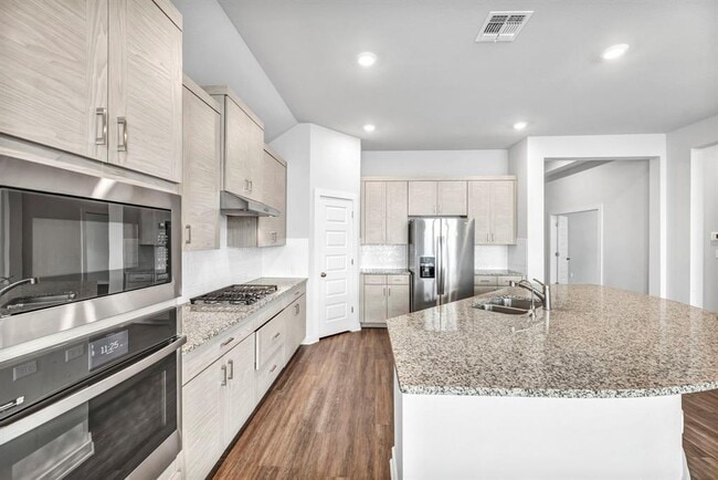 Photo - 121 High Plains Dr