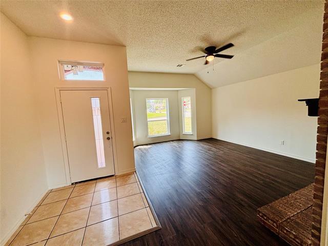 Photo - 201 Hillside Dr