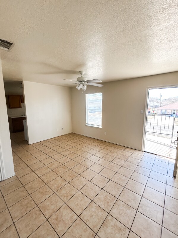 Photo - 1808 Windward Dr Apartamento Unidad D