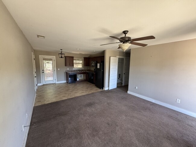 Photo - 3 Bed / 2 Bath Rental House in Vance, AL