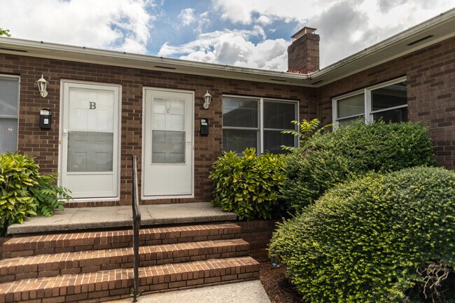 Photo - 129 Stephens Dr