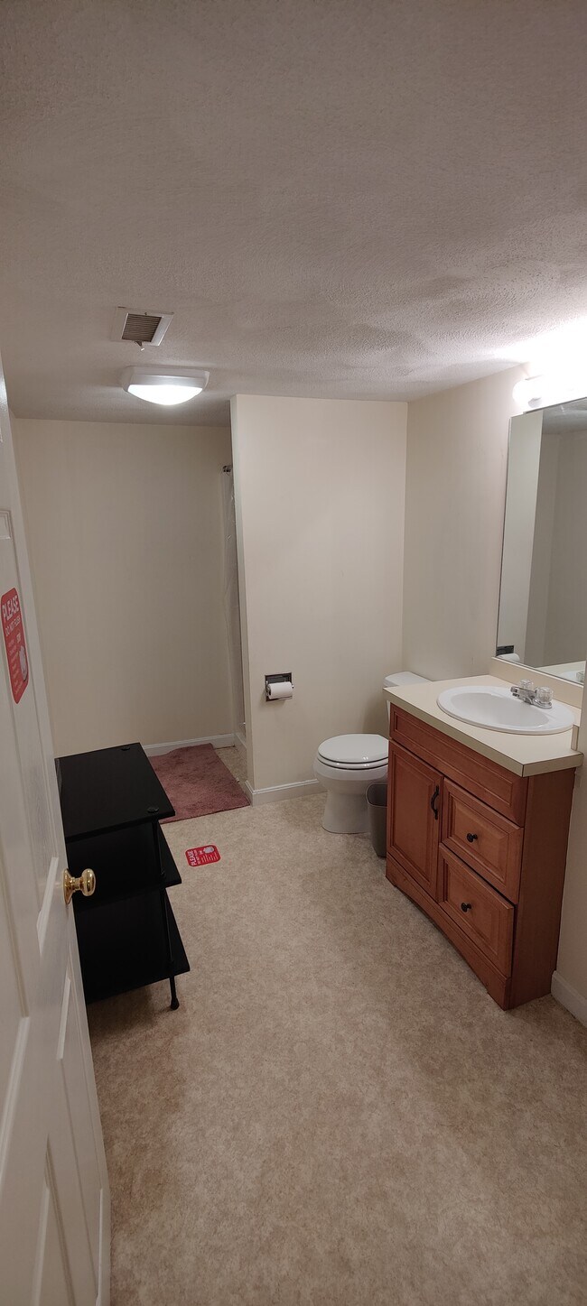 Photo - 23 Deer Path