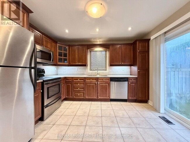 Photo - 158 Gail Parks Crescent