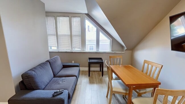 Photo - 29 Creighton St Unit 3A