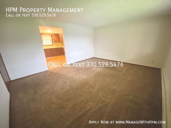 Photo - 3348 Mollane St NW