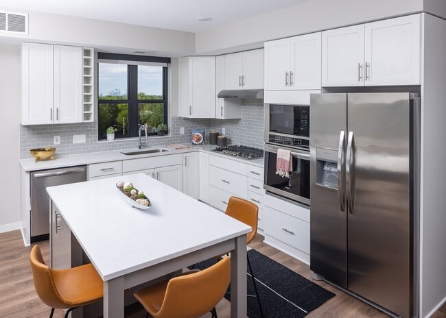 Building Photo - Landsby on Penn Rental