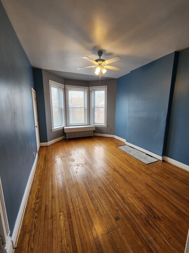 Photo - 3714 S Paulina St Casa