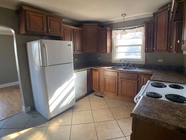 Photo - 707 Sims Ave