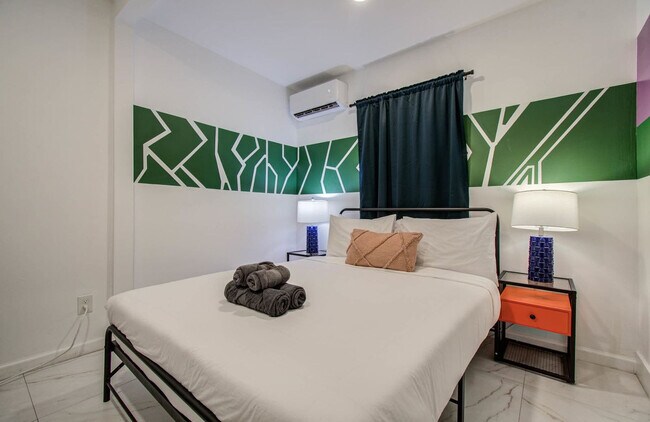 Photo - 6400 Sherman St Unidad ID1302876P