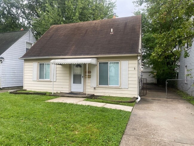 Photo - 17678 Lincoln Ave