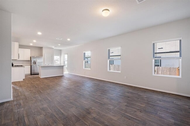 Photo - 244 Shugart St