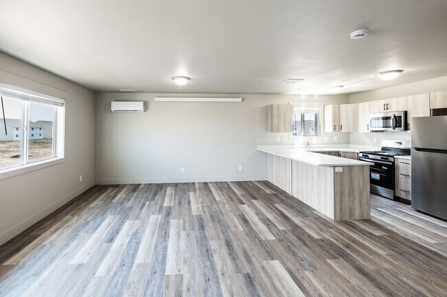 Photo - 6322 N Freedom Rd Unidad #3