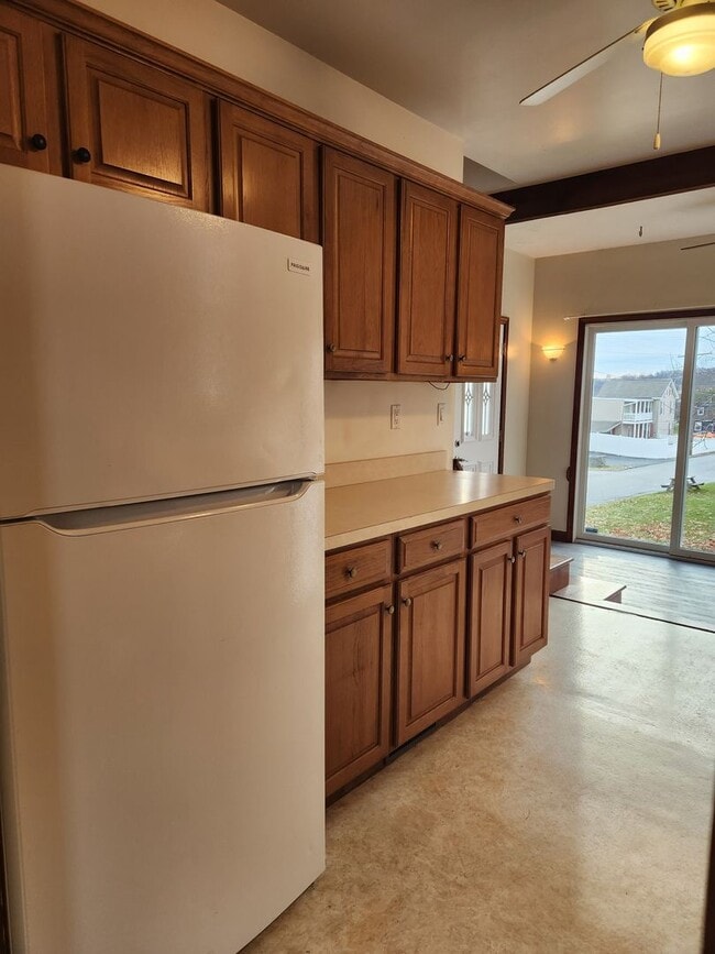 Photo - 120 Cooper St