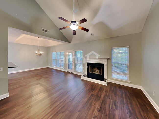 7133 Smokey Hill Rd