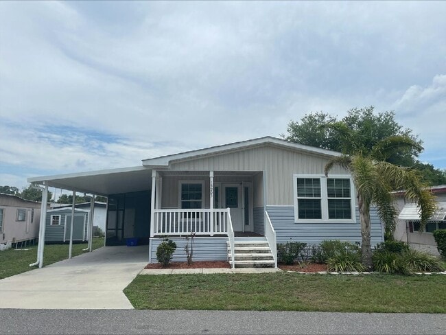 Photo - 13203 Grape Ave House
