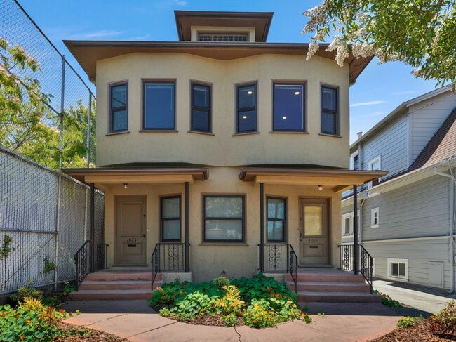 Building Photo - 1075 43rd St Unit 1075 Rental