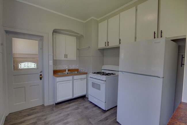 Photo - SL WEL1804 Unit 1804