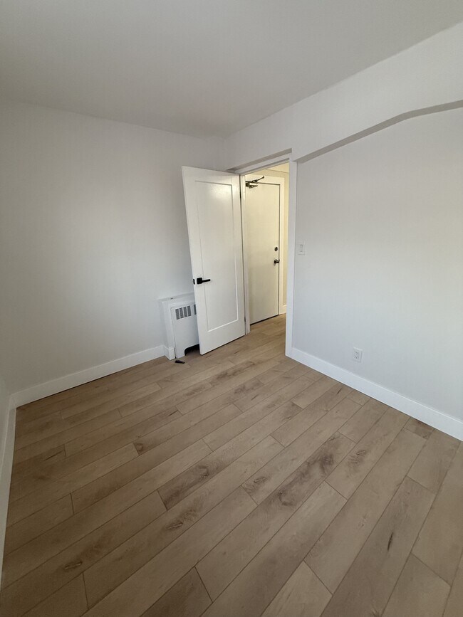 Photo - 280 Blake Blvd Unité 5