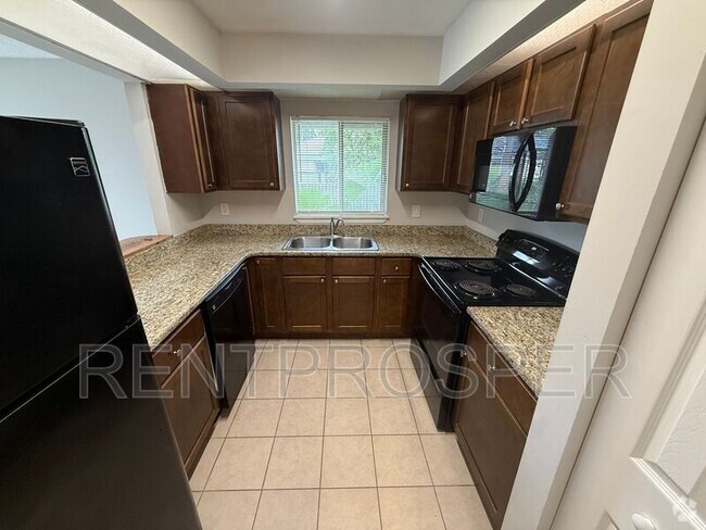 Building Photo - 4693 Pheasant Run Dr Unit 1A Rental