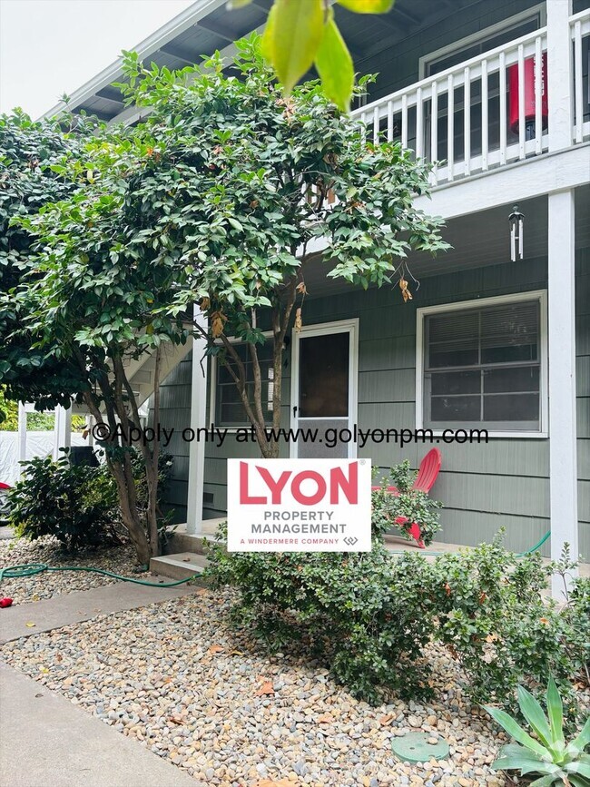 Building Photo - Adorable 1 bed Apartment in New Era Midtown!