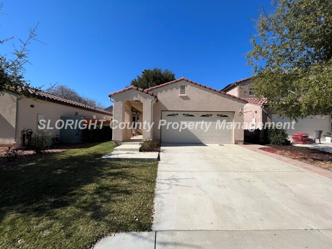 Building Photo - AVAILABLE MAY - 3 Bedroom / 2 Bathroom Home in Templeton