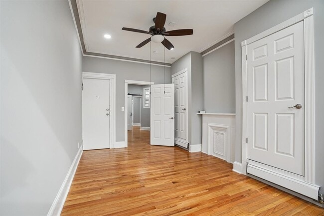 Photo - 198 Griffith St Unit 1L
