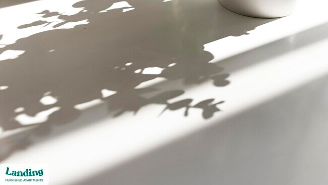 Photo - 2301 E Union St Unidad B208