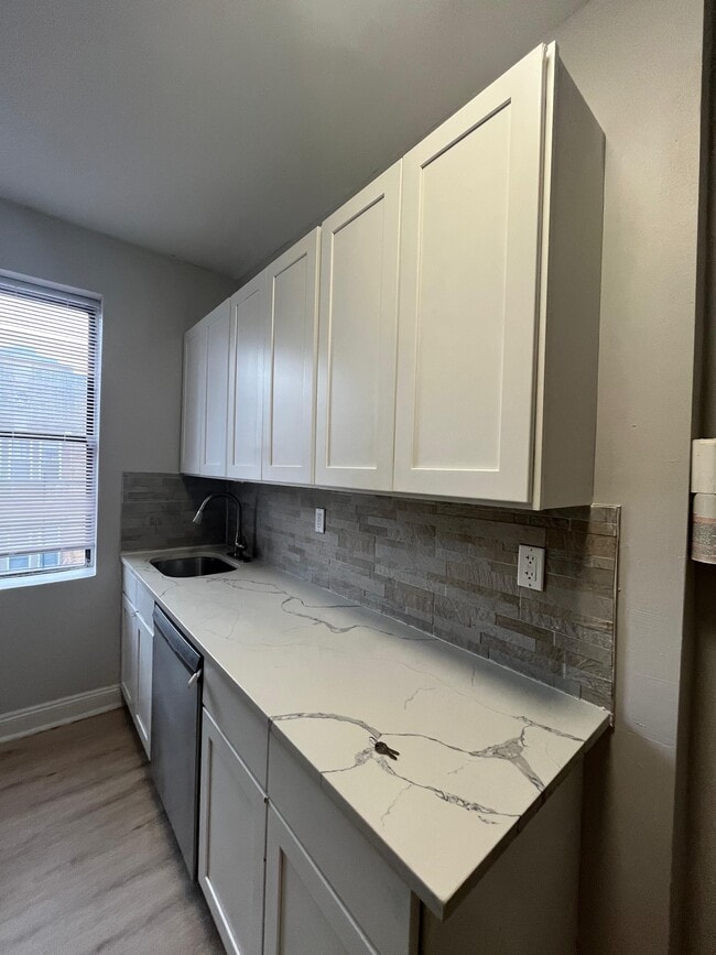 Photo - 5307 Palisade Ave