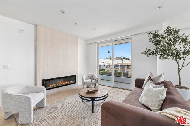 Photo - 1414 S Beverly Dr Unidad 203