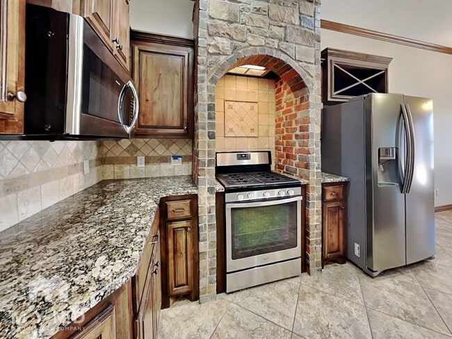 Photo - 6001 Bentwood Dr