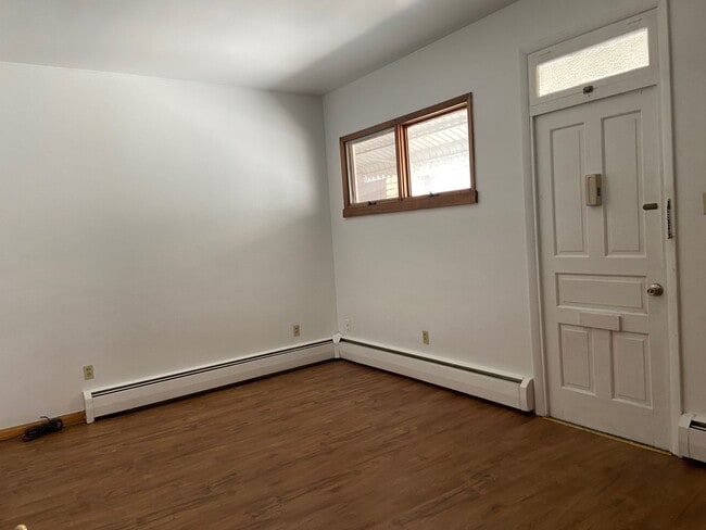 Photo - 232 W Catawissa St Unit 232 W Catawissa 2nd FL Front