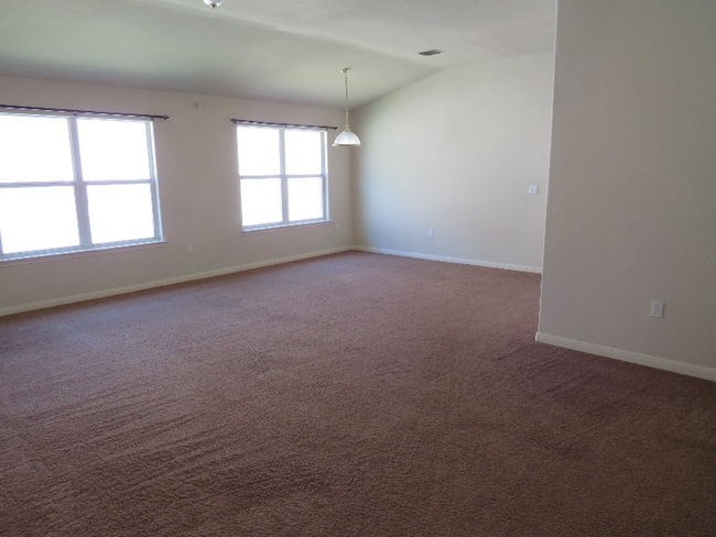 Photo - 3918 Southern Grove