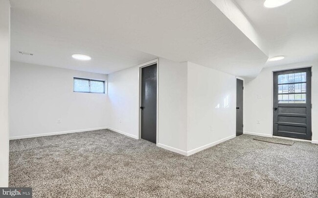 Photo - 4504 Scotts Level Ct