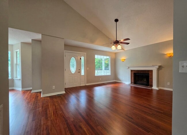Photo - 503 Dunwoody Dr