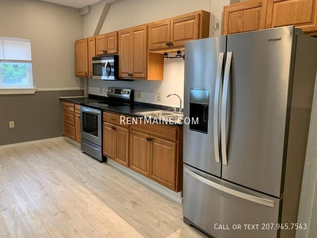 Photo - 38 Railroad St Unit 4