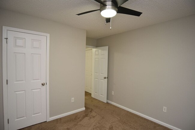 825 Canyon Oak Loop