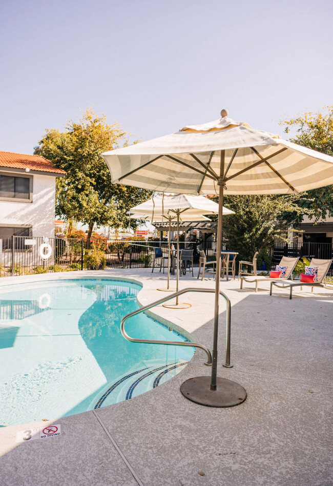 The Rio - The Rio Apartments