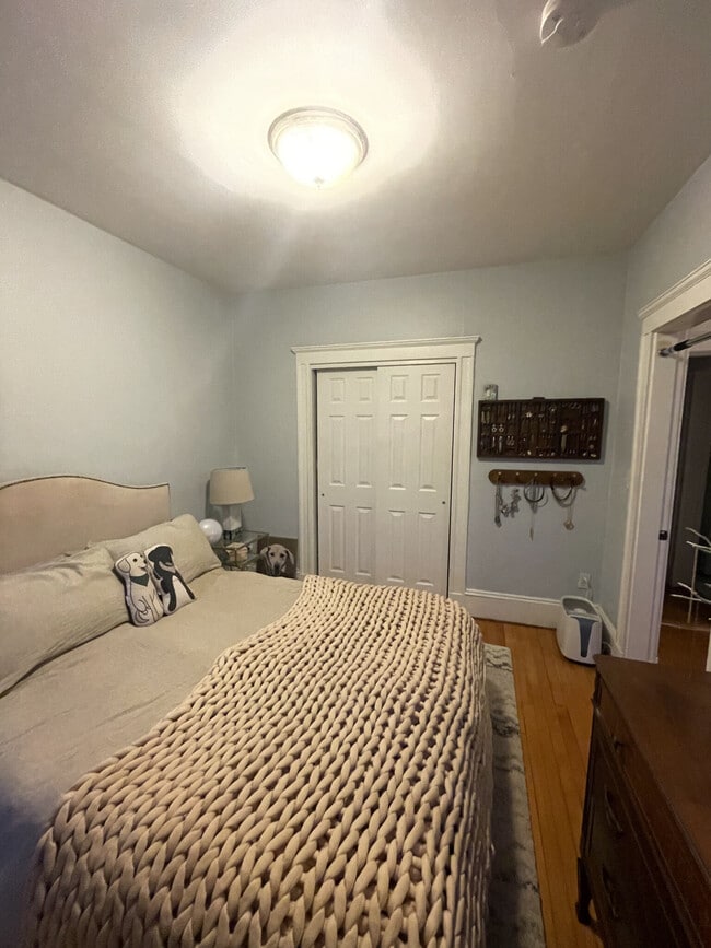 Photo - 47 Inman St
