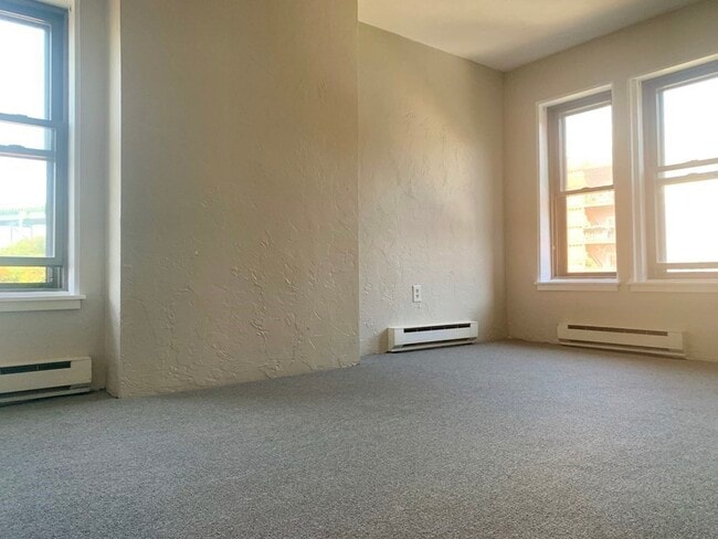 88 Broadway Unit 9