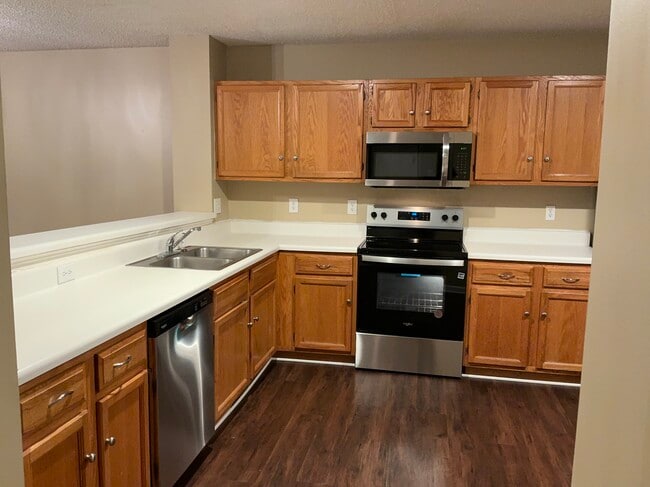 Photo - 505 Westminster Dr