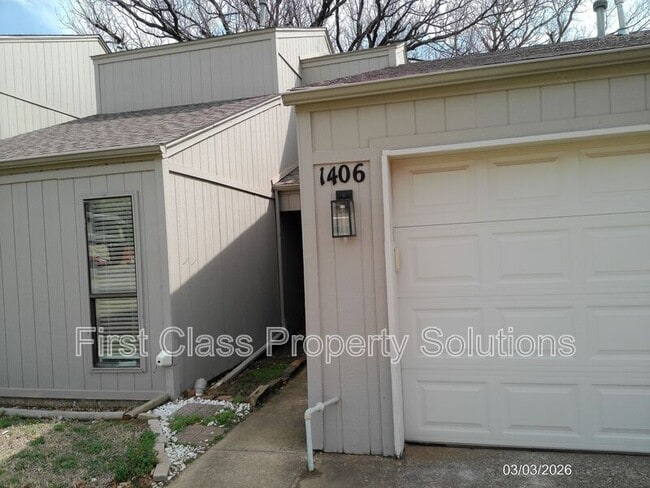 1406 Mary Lee Ln