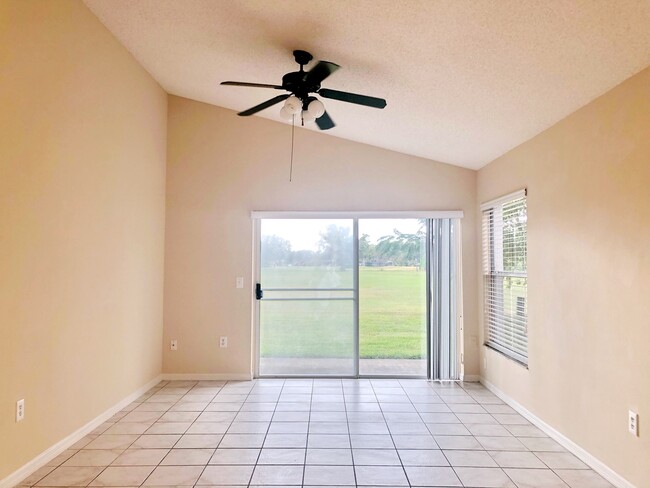 Photo - Wedgefield Golf Villa