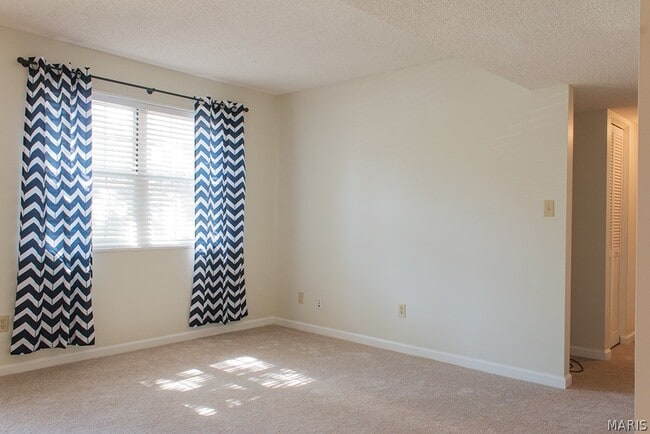 Photo - 9071 Wrenwood Ln